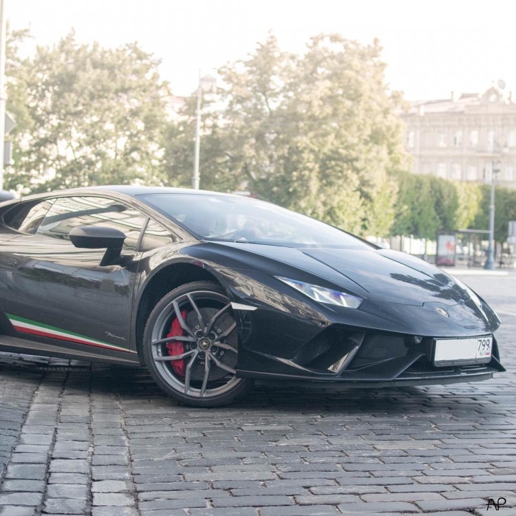 Lamborghini Huracàn Performante (3)