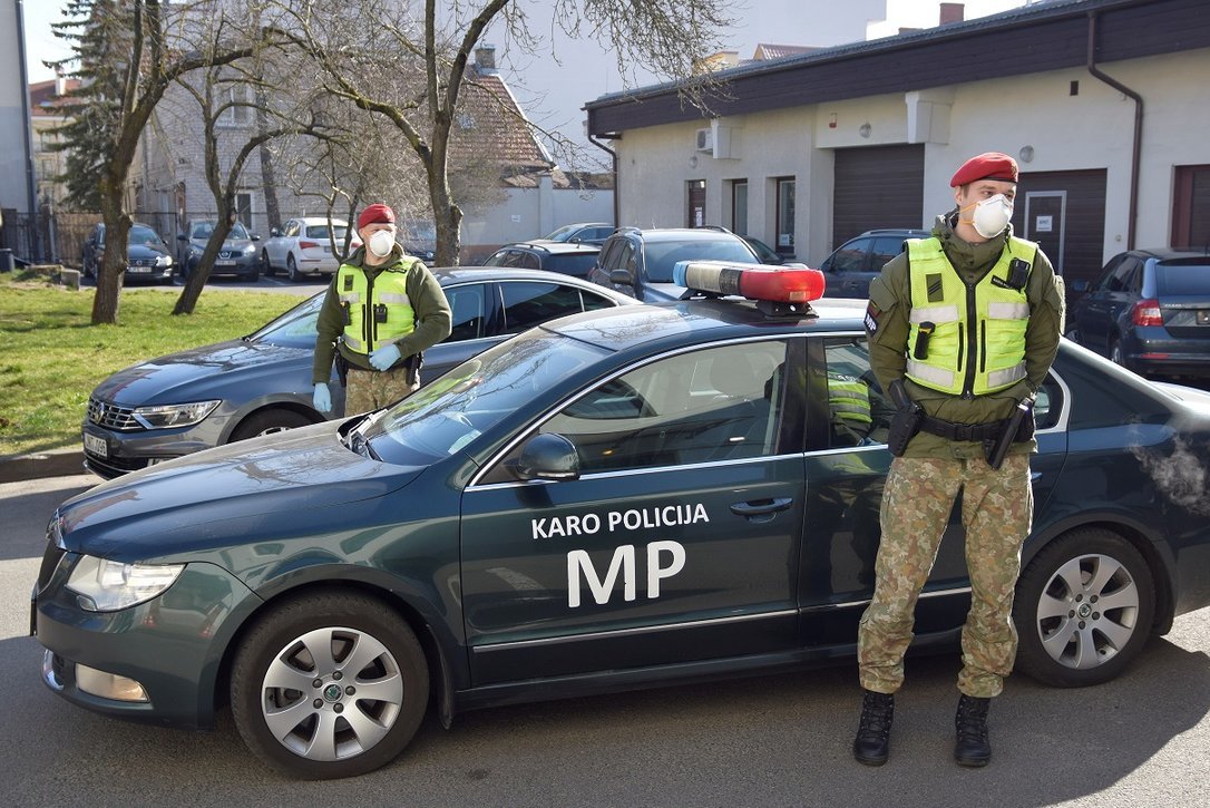 karo policija gatvėse, nuotr. E. Šiaučiulytės
