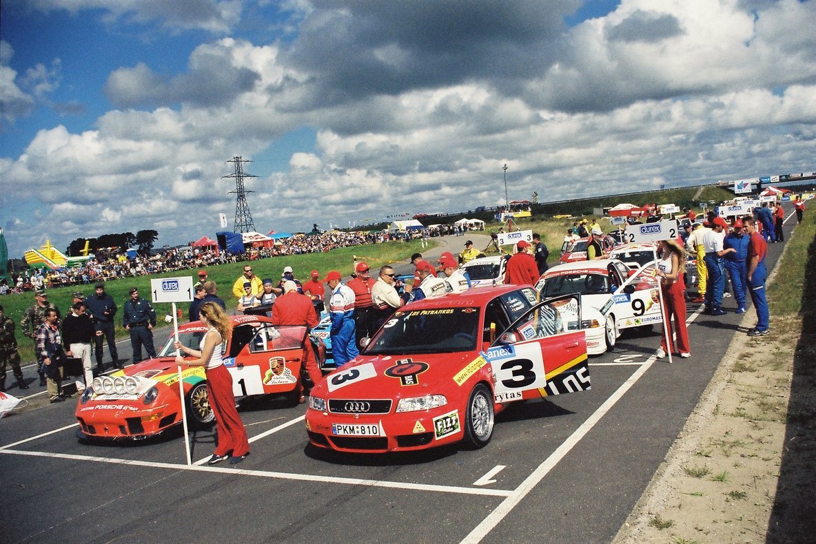 1000 km lentynės 2001-iasiais (nuotr. Organizatorių)