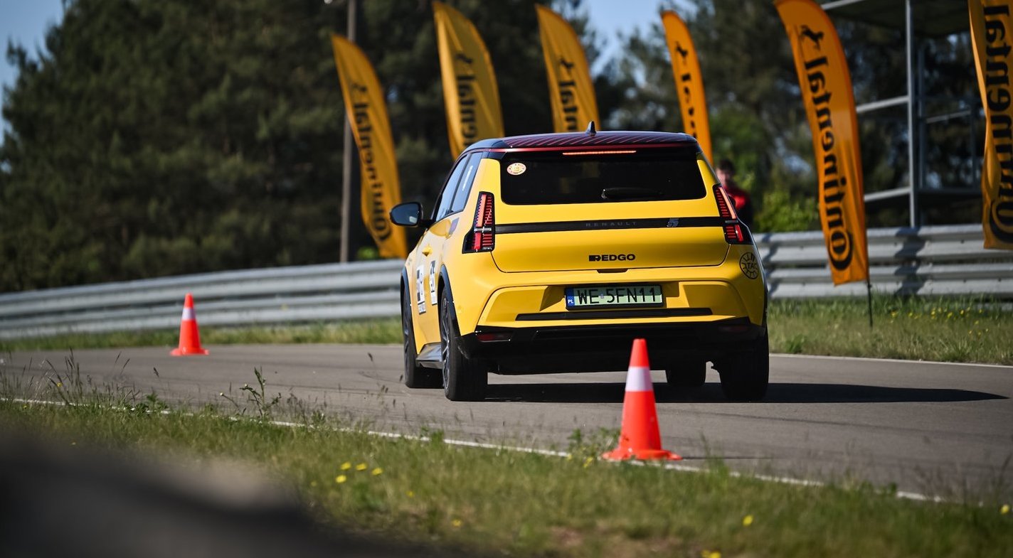 Į „Press Rally“ su elektromobiliu: Misija – įmanoma?