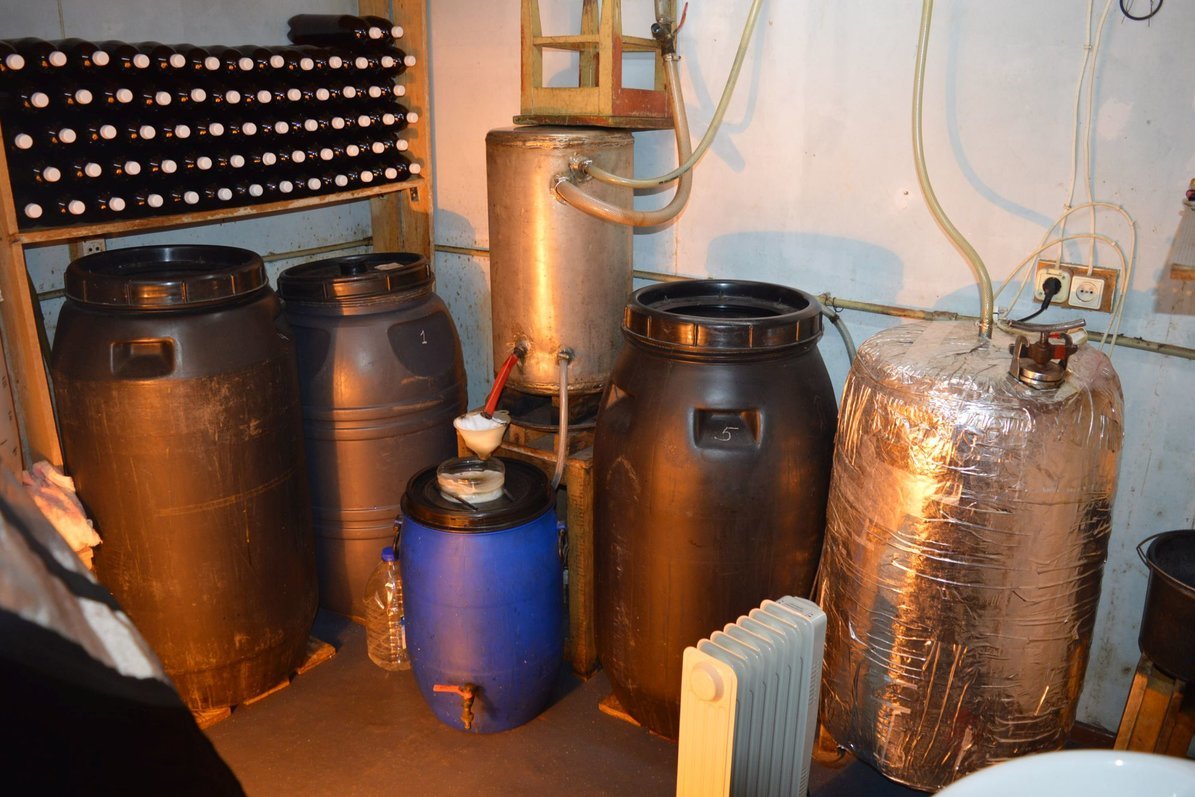 Po valstiečių alkoholio įstatymų – pareigūnų siaubas: paviešino neįtikėtino masto nusikaltimus (nuotr. Policijos)