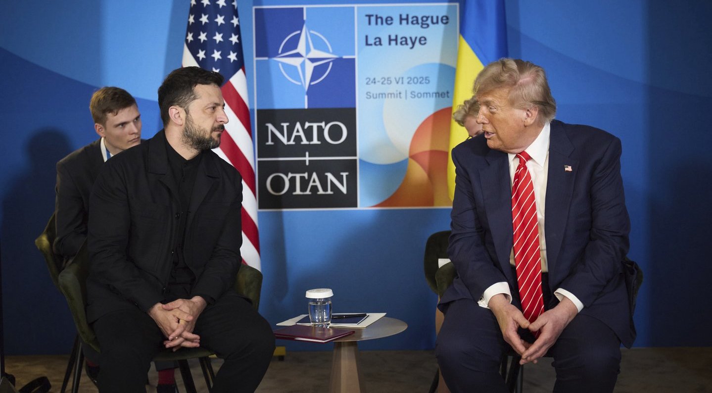 „The Wall Street Journal“: penktadienį Trumpas davė pažadą Zelenskiui dėl ginklų tiekimo