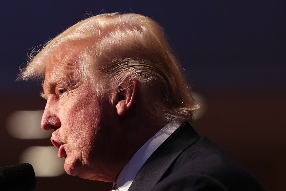 Donaldo Trumpo dukra paaiškino jo šukuosenos paslaptį (nuotr. SCANPIX)