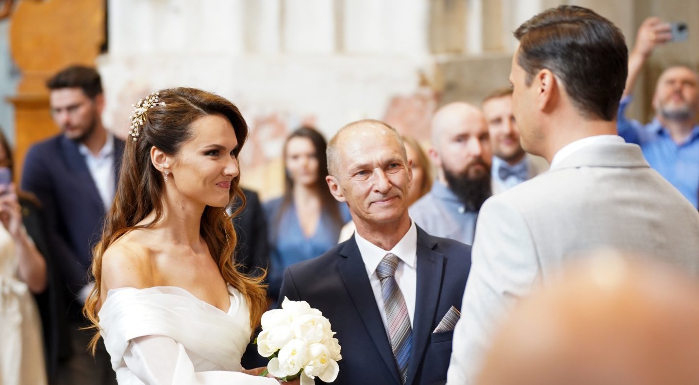 Sostinėje susituokė TV3 žinių vedėja Donata Račaitė ir jos mylimasis Mantas: prabilo apie ateities planus