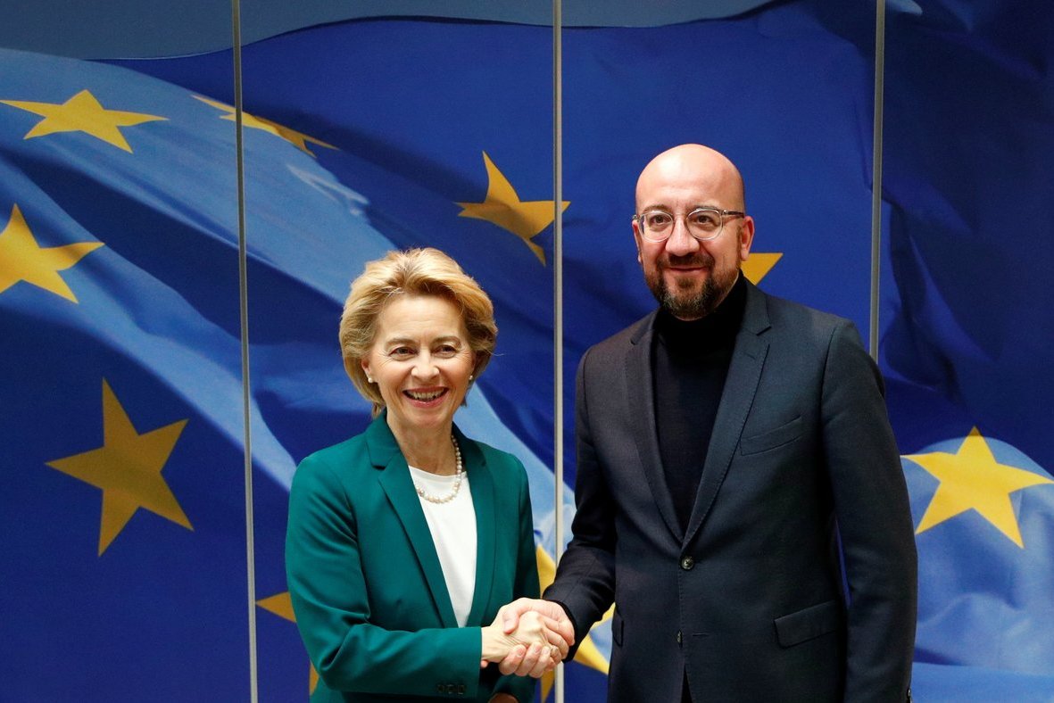 Ursula von der Leyen ir Charles'is Michelis (nuotr. SCANPIX)