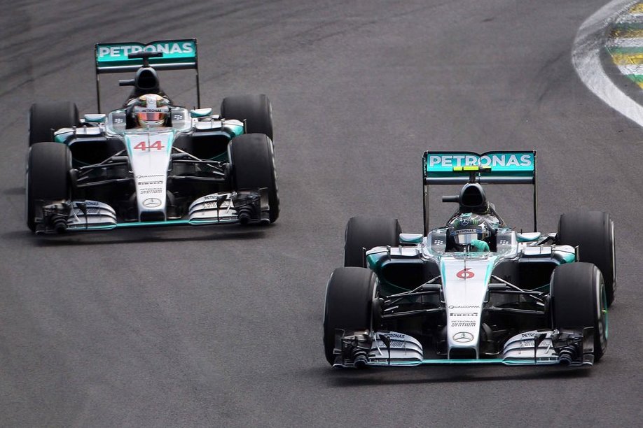 Nico Risbergas ir Lewisas Hamiltonas (nuotr. SCANPIX)
