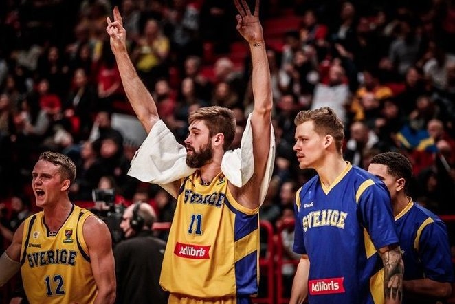 Švedai įveikė turkus (nuotr. FIBA)