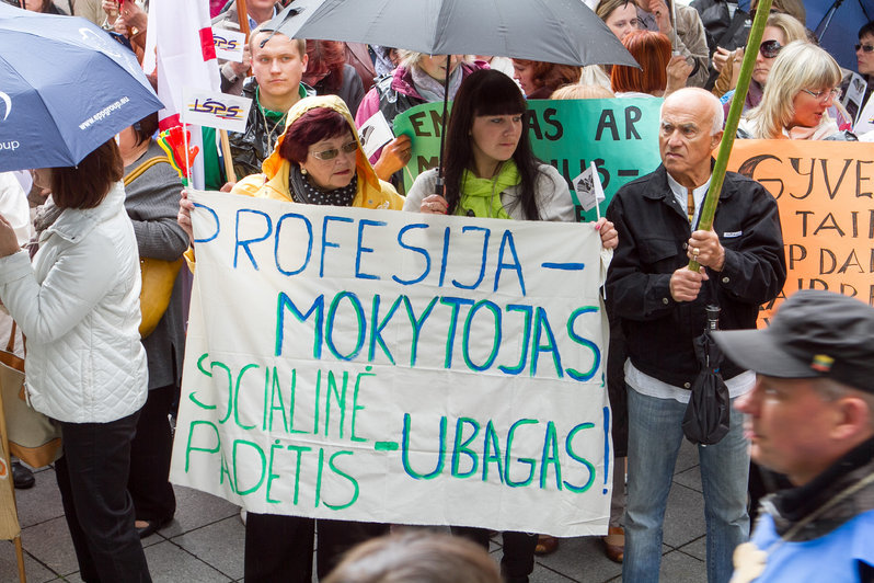 Mokytojų mitingas Vilniuje (nuotr. Balsas.lt/Ruslano Kondratjevo)
