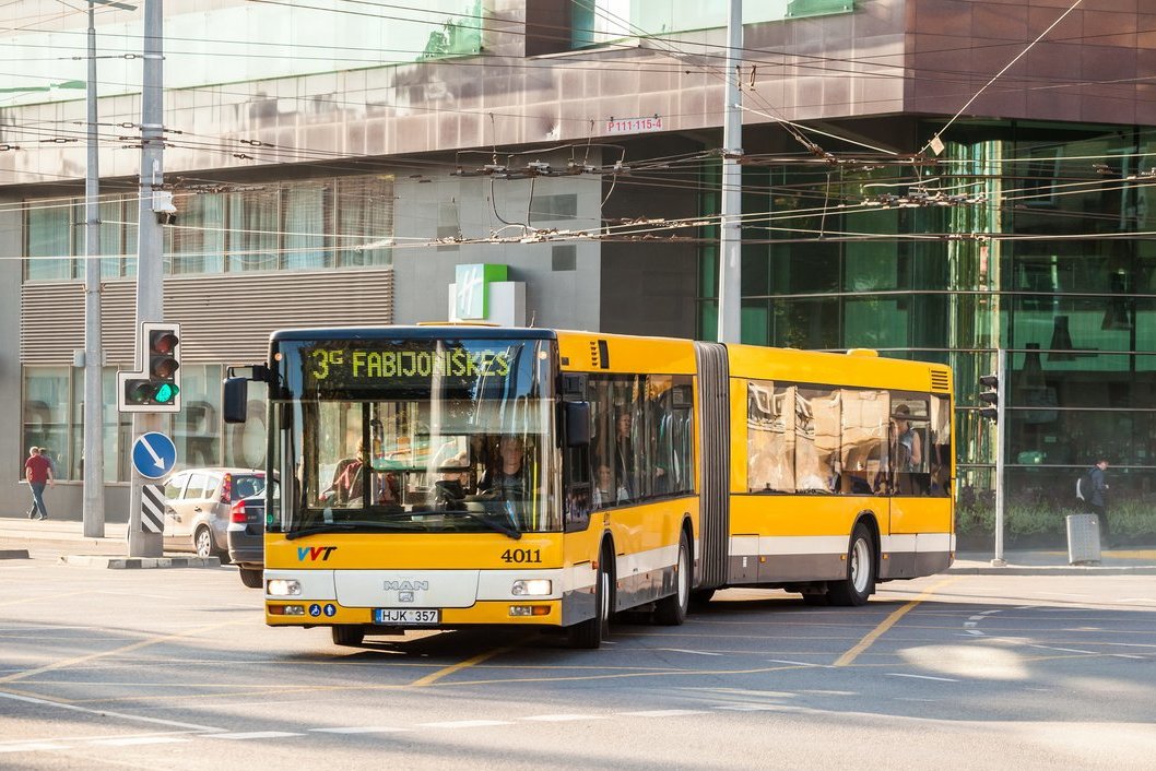 Viešasis transportas (nuotr. Sauliaus Žiūros)