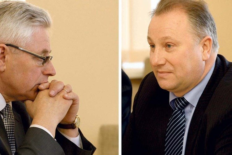 Tauragės meras Pranas Petrošius ir Pagėgių savivaldybės meras Virginijus Komskis neretai krikštijami „kunigaikštukais“(Tauragės kurjeris)