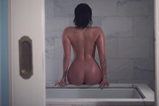 demi-lovato-nakes-video-nude-gap-between-thighs