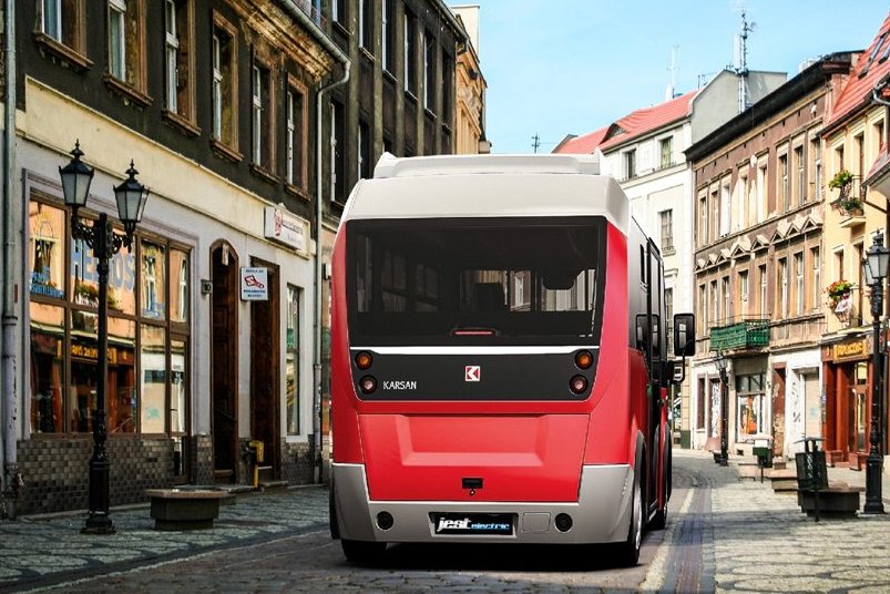 Vilnių pasieksiantys naujieji elektriniai autobusai (nuotr. Vilniaus miesto savivaldybės)