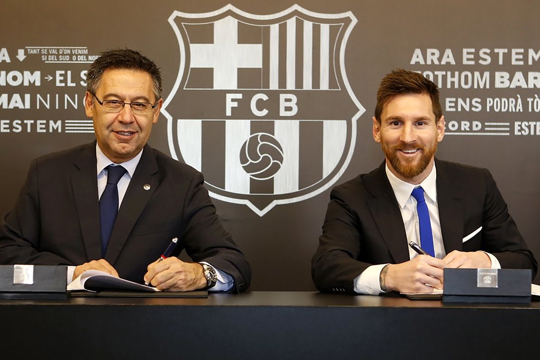 Josepas Maria Bartomeu ir Lionelis Messi (nuotr. SCANPIX)
