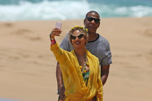 Beyonce ir Jay Z atostogauja Havajuose (nuotr. Vida Press)