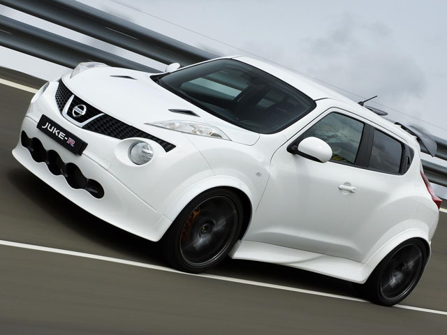 <a href='https://www.autobilis.lt/skelbimai/naudoti-automobiliai/nissan' target='_blank' class='phrase'>Nissan</a> pristato Juke-R #001