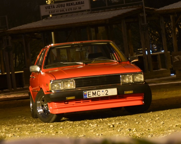 LIKE klubas : Raudona, kaip braškė OOOO