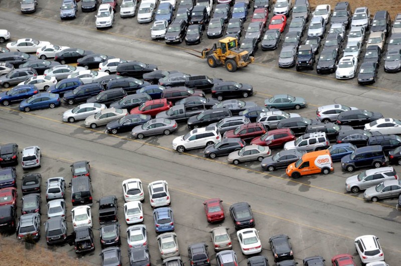 US-WEATHER-STORM-SANDY-CARS