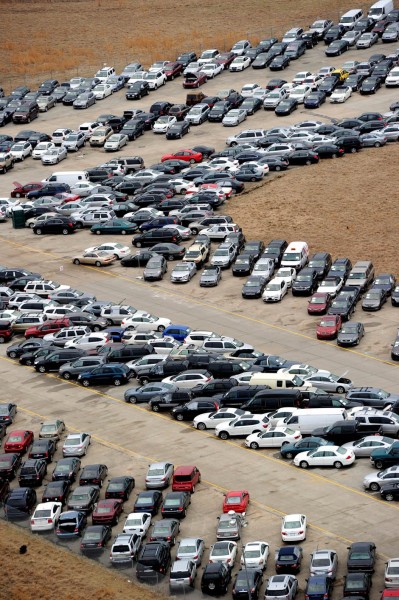 US-WEATHER-STORM-SANDY-CARS