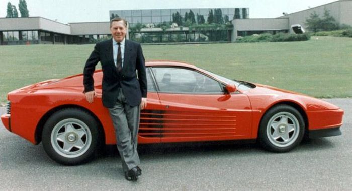 Mirė garsusis automobilių dizaineris Sergio Pininfarina 