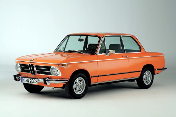 „<a href='https://www.autobilis.lt/skelbimai/naudoti-automobiliai/bmw' target='_blank' class='phrase'>BMW</a> 2002
