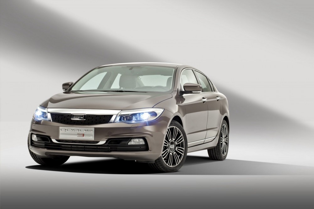 Qoros-Sedan-1%25255B2%25255D[1]