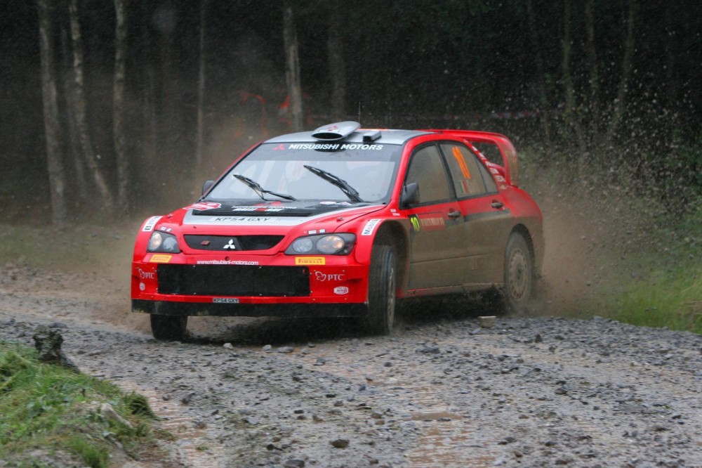 Mitsubishi-Lancer_WRC-foto_b30327
