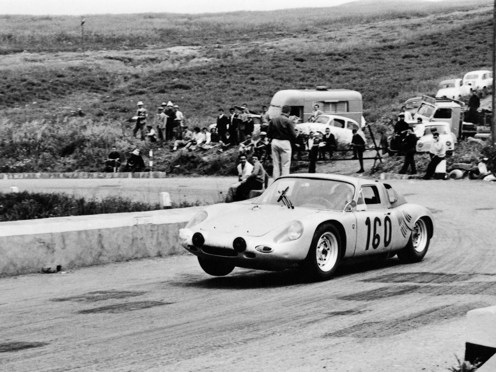 Porsche-at-Targa-Florio-1963-Porsche-718-GTR-Coupe-1280x960