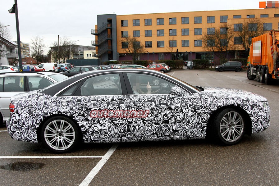 Audi_A8 (12)
