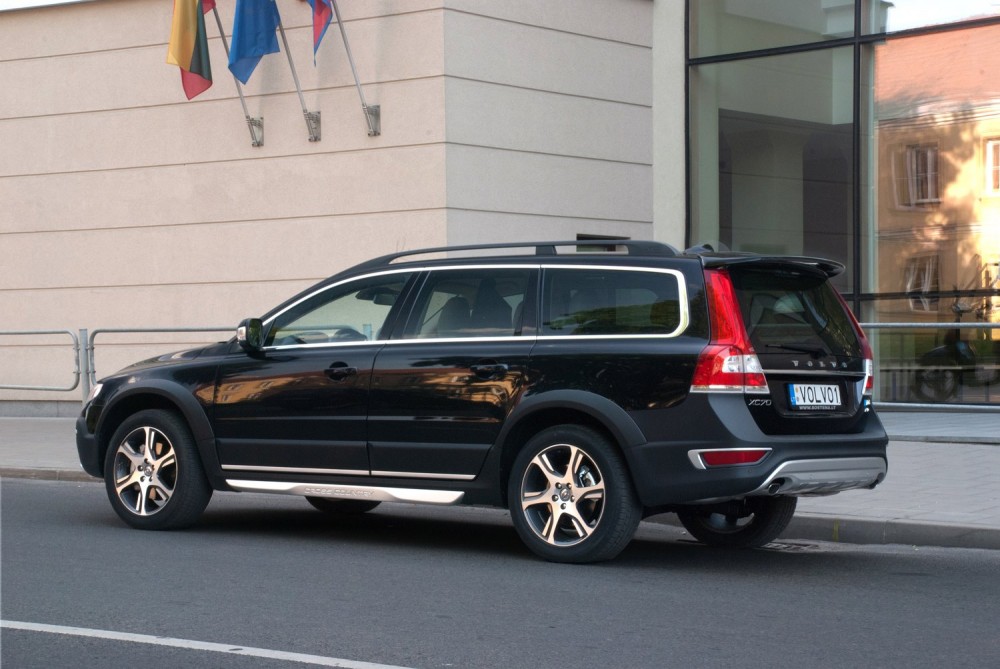 1039824_656378394392153_266748481_o