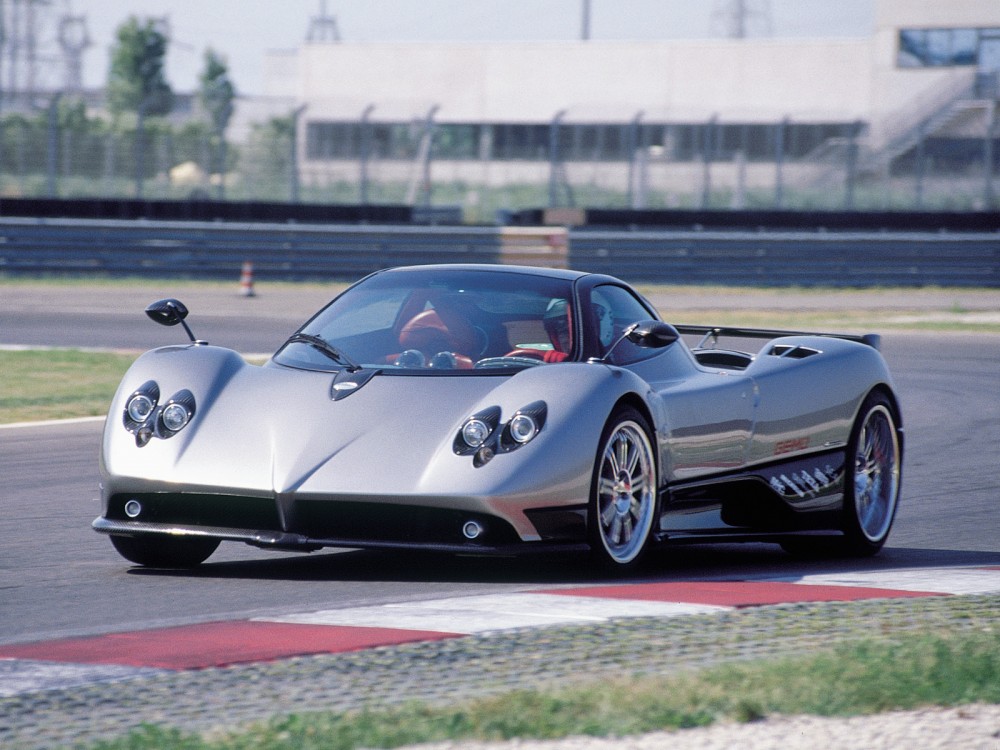 pagani_zonda_f_6