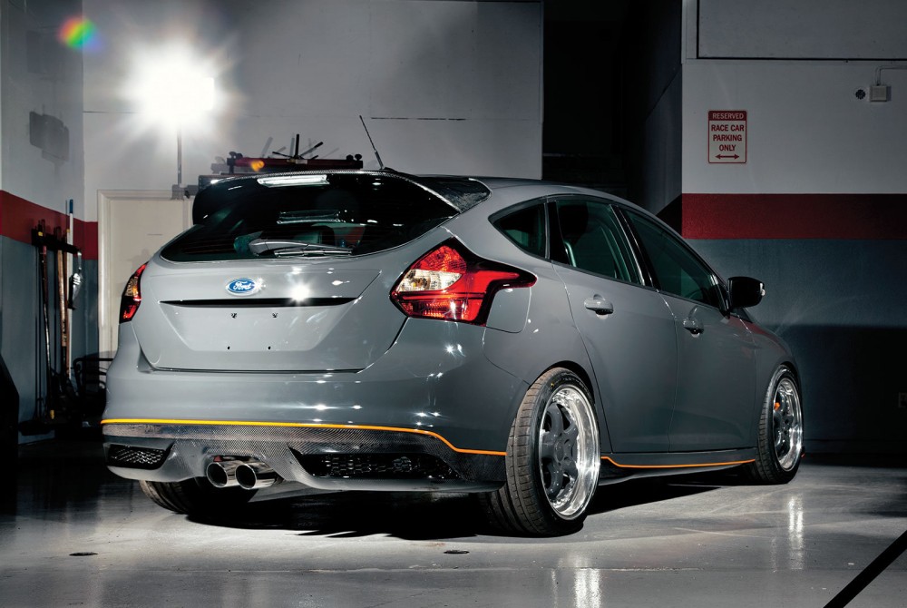 06-2013-ford-focus-ST-LTMW-custom-rear-diffuser