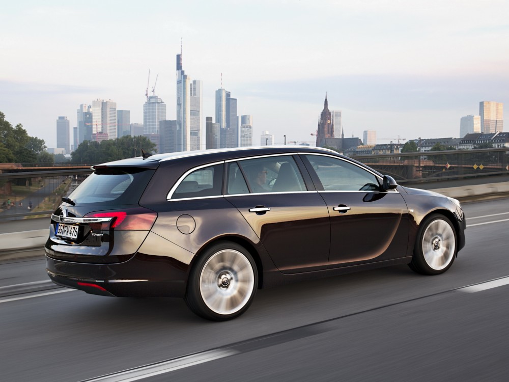 opel_insignia_sports_tourer_8