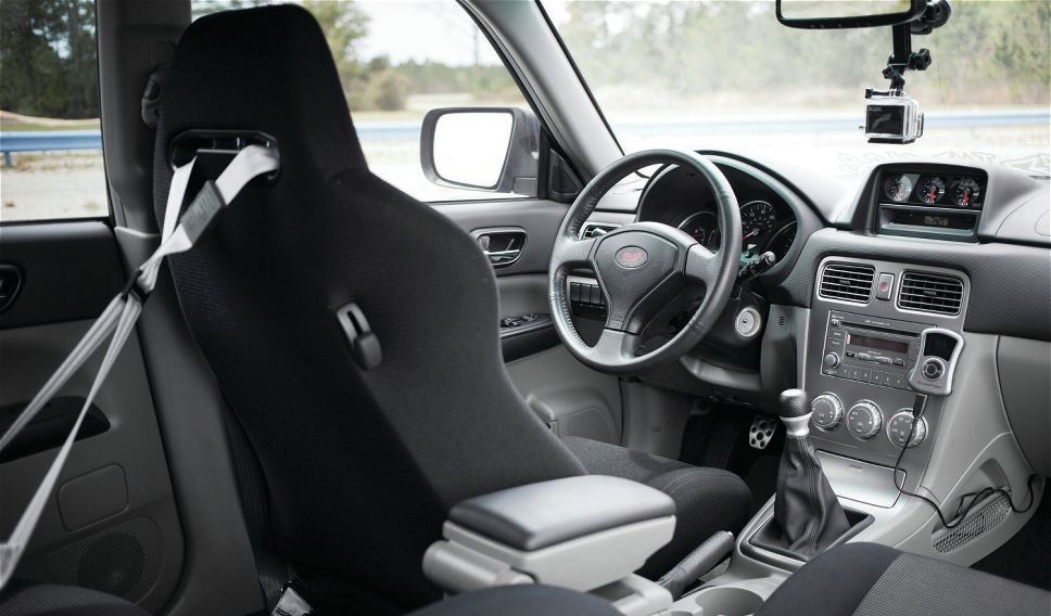 2008-subaru-forester-xt-STi-badged-steering-wheel