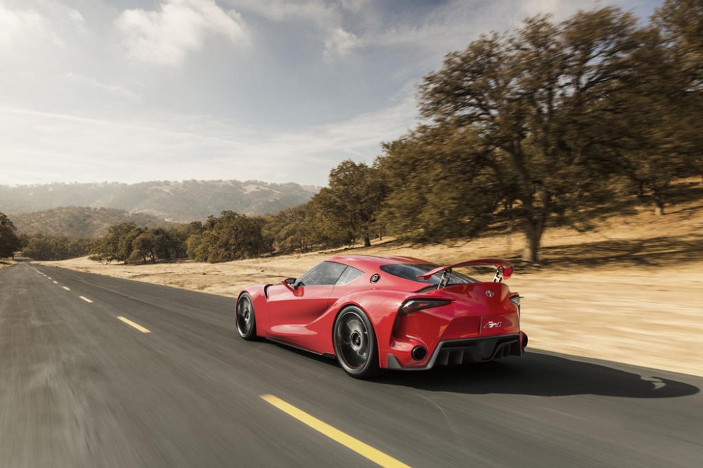 Toyota-FT-1-Concept-03