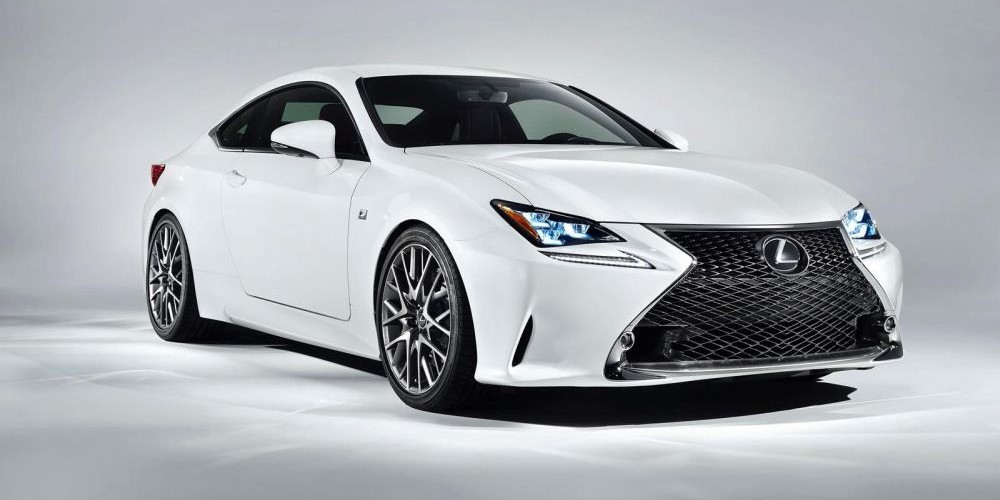 lexus-rc-350-f-sport-auksio-viduriukas-1000x500