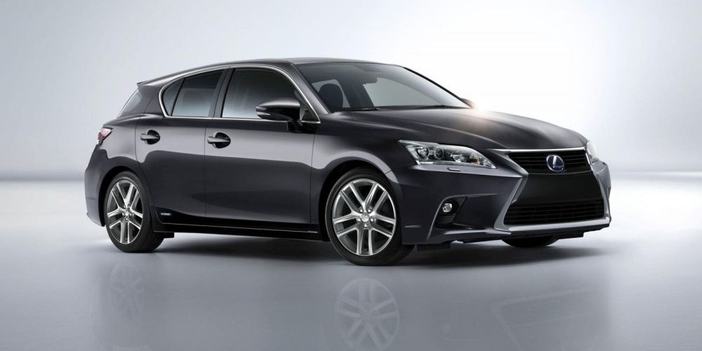 lexus-issiunte-hibridini-ct200h-1000x500