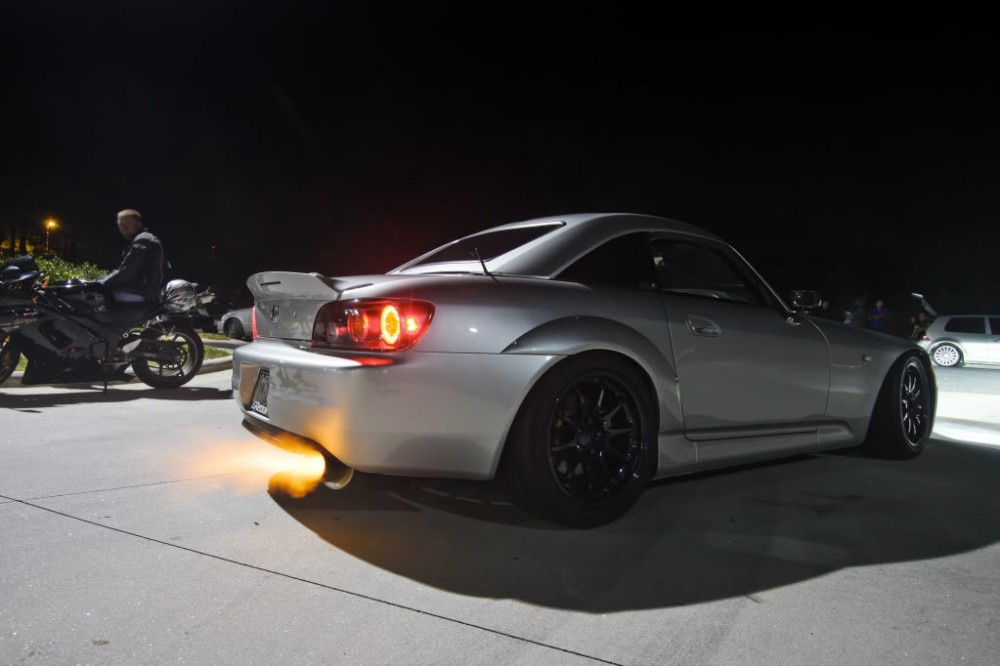<a href='https://www.autobilis.lt/skelbimai/naudoti-automobiliai/honda' target='_blank' class='phrase'>Honda</a> S2000