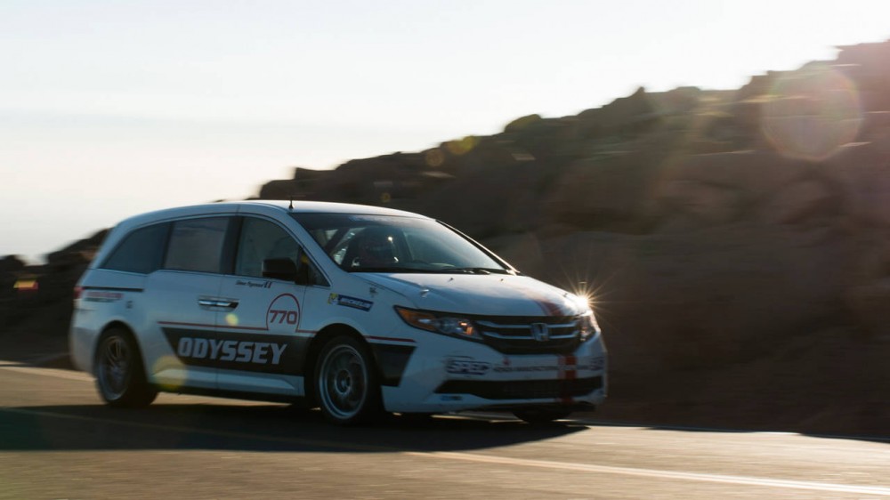 PikesPeak-HondaOdyssey-jameyPricePhoto-lg