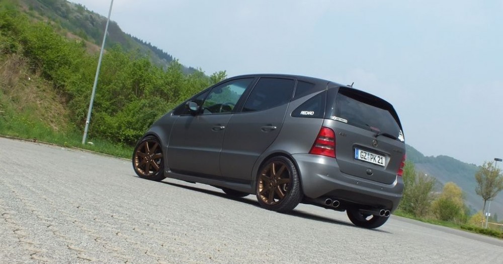 A210 (2)