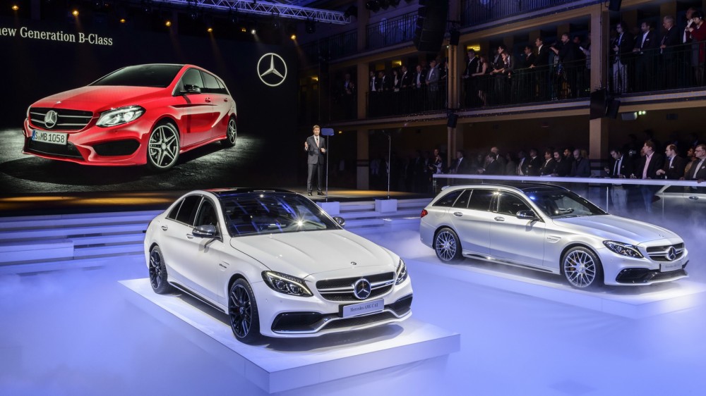 Mercedes-Benz Media Night im Piscine Molitor am Vorabend der 