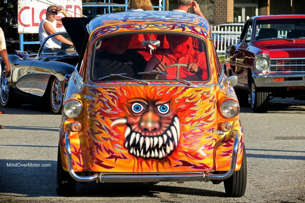 this-v8-has-a-bmw-isetta-attached-to-it_7