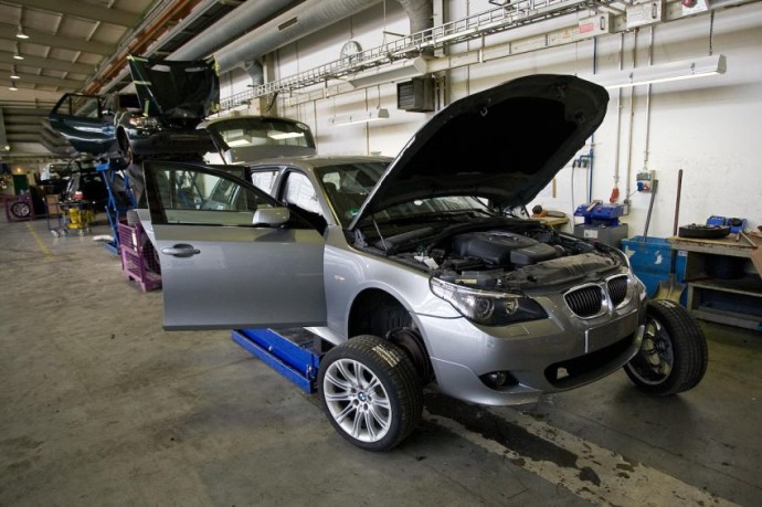 Kaip „BMW koncernas utilizuoja nebenaudojamus automobilius