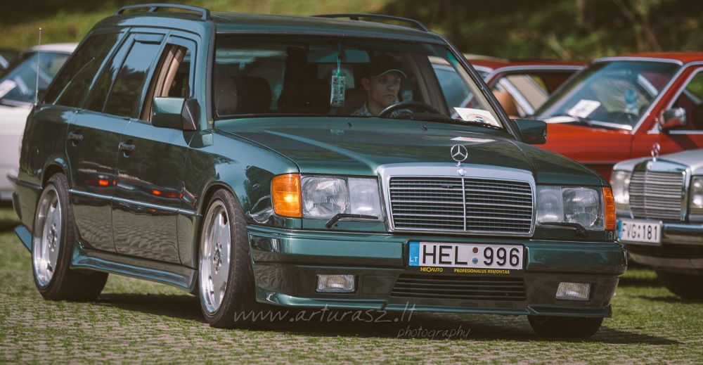 mano-automobilis-<a href='https://www.autobilis.lt/skelbimai/naudoti-automobiliai/mercedes-benz' target='_blank' class='phrase'>mercedes-benz</a>-trikampes-zvaigzdes-gerbeju-susitikimas12