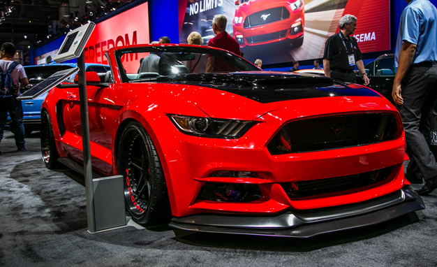 Ford-Mustang-SEMA-concepts-floor-INLINE3