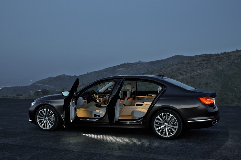 BMW 7 (4)