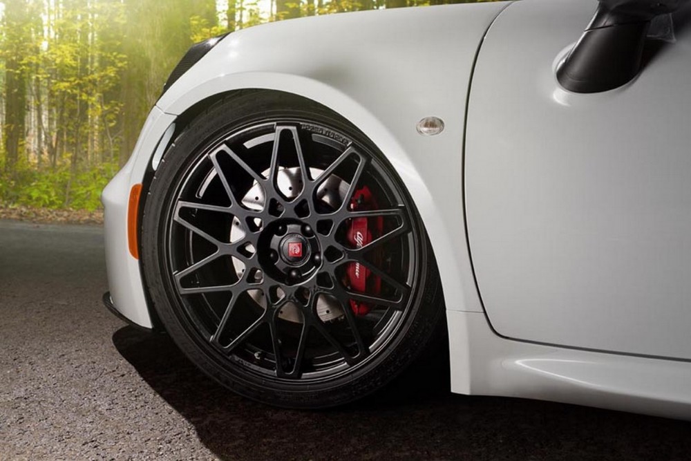 Pogea Racing Alfa Romeo 4C.002 Centurion