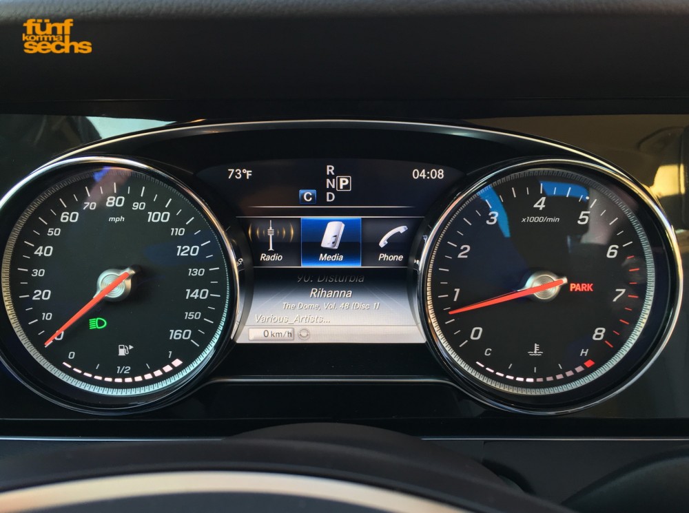 2017-<a href='https://www.autobilis.lt/skelbimai/naudoti-automobiliai/mercedes-benz' target='_blank' class='phrase'>Mercedes-Benz</a>-E-Class-Analog-Dials-1
