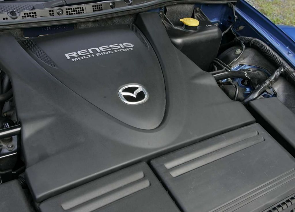 <a href='https://www.autobilis.lt/skelbimai/naudoti-automobiliai/mazda' target='_blank' class='phrase'>Mazda</a> RX-8 Rotorinis variklis