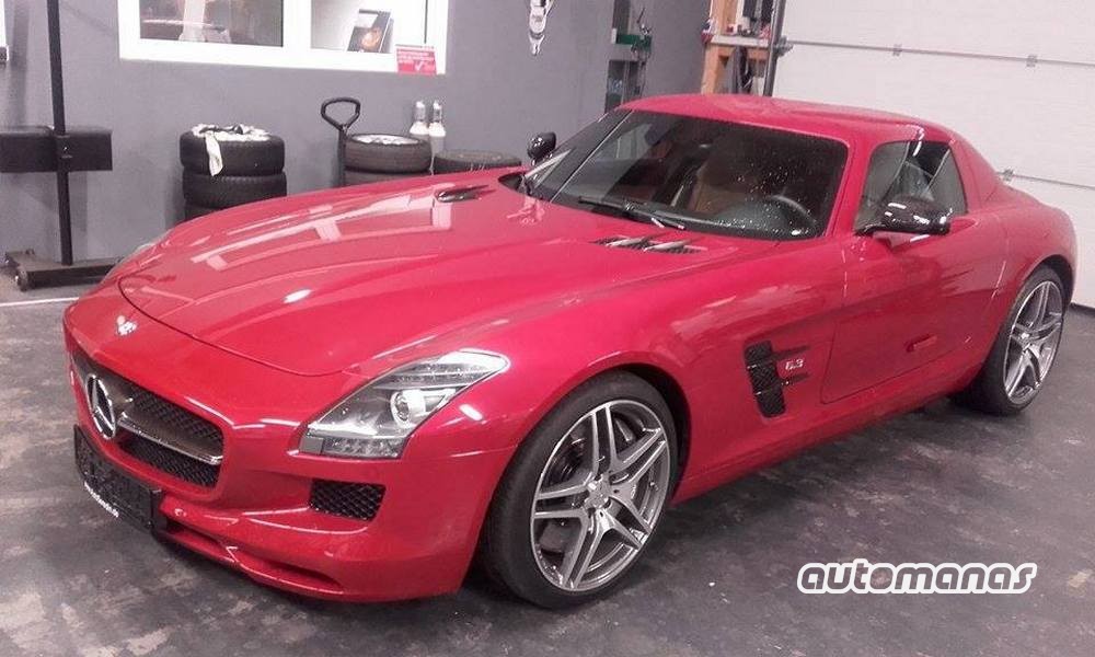 <a href='https://www.autobilis.lt/skelbimai/naudoti-automobiliai/mercedes-benz' target='_blank' class='phrase'>Mercedes</a> Benz SLS AMG
