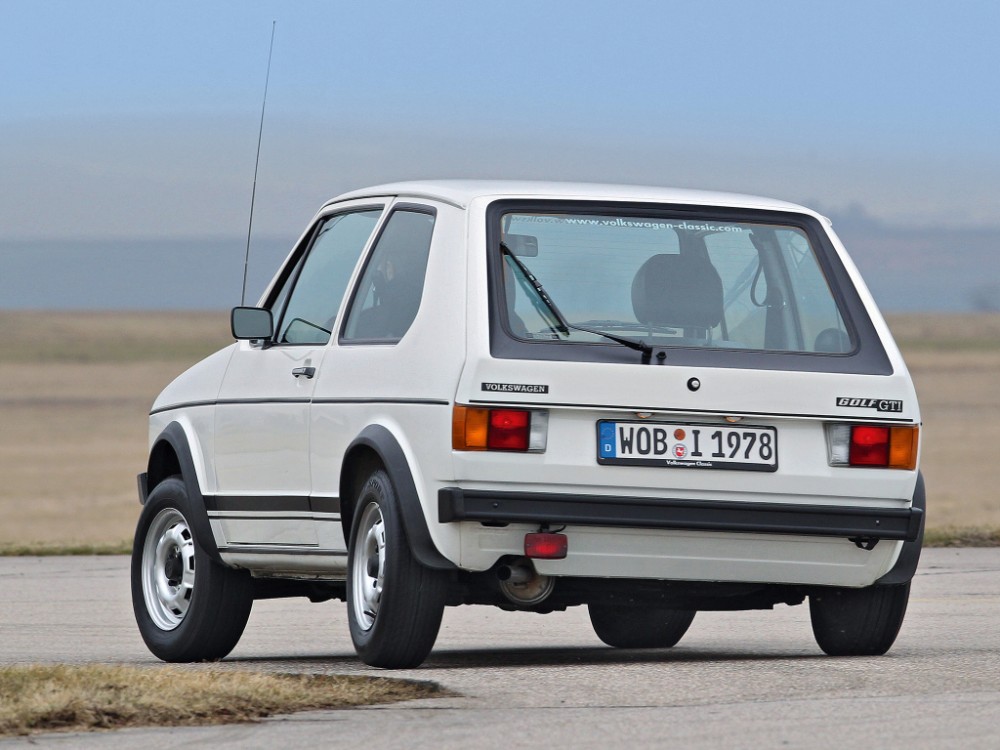 Volkswagen Golf GTI I (1)